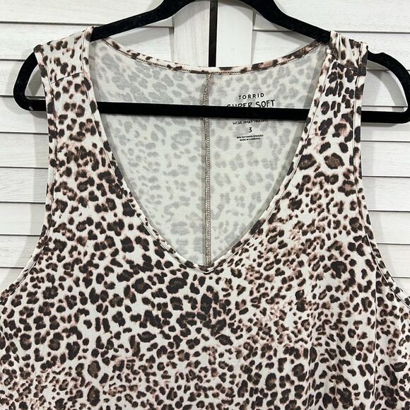 Torrid Soft Knits Tank Size 3 3X Leopard Print Light Flowy - Picture 9 of 14
